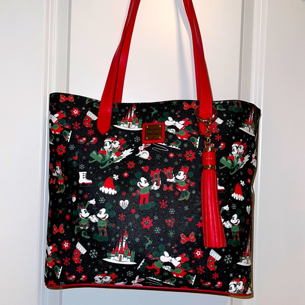 Disney Dooney & Bourke Christmas 🎅🏼 tote